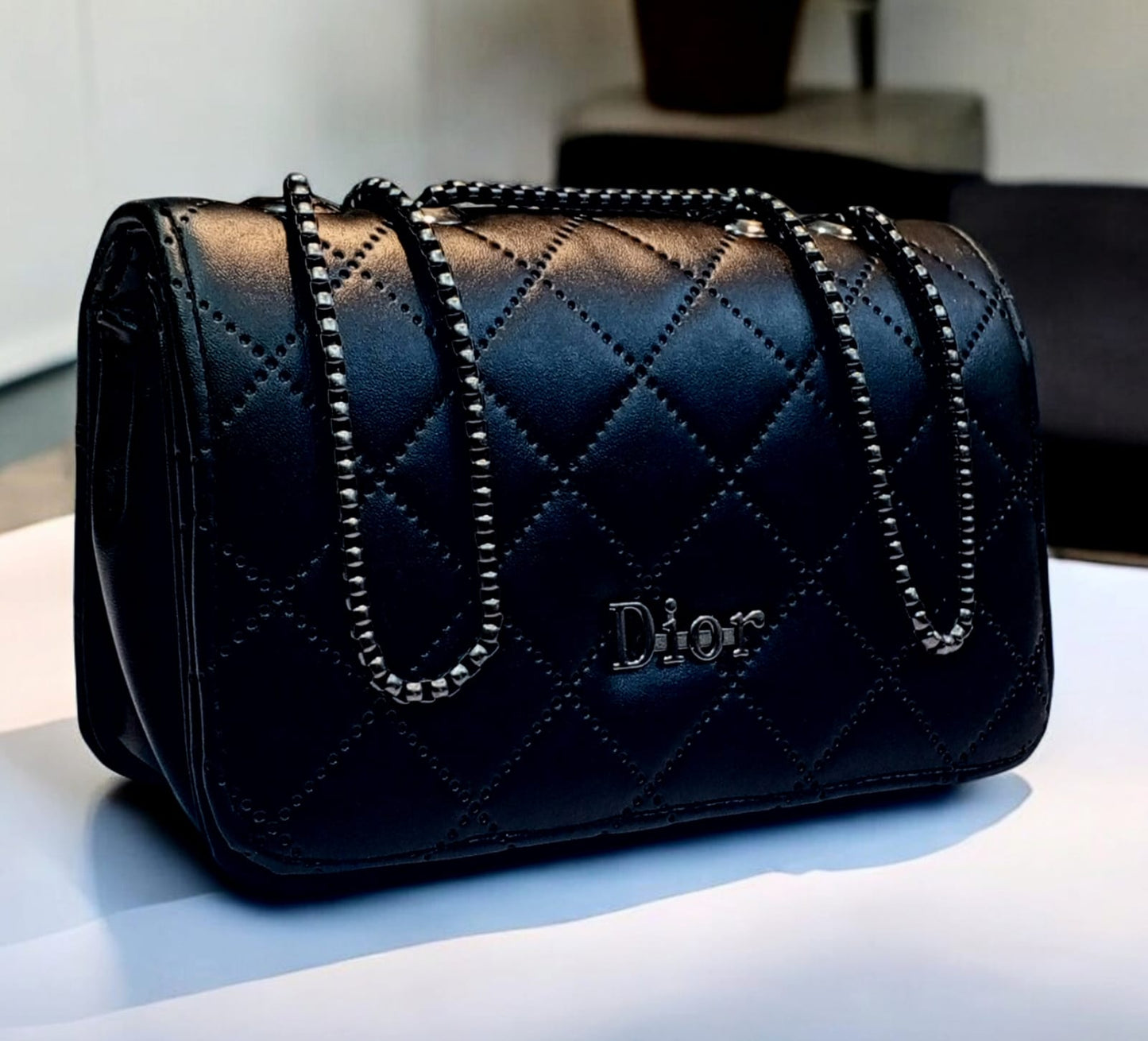 DIOOR