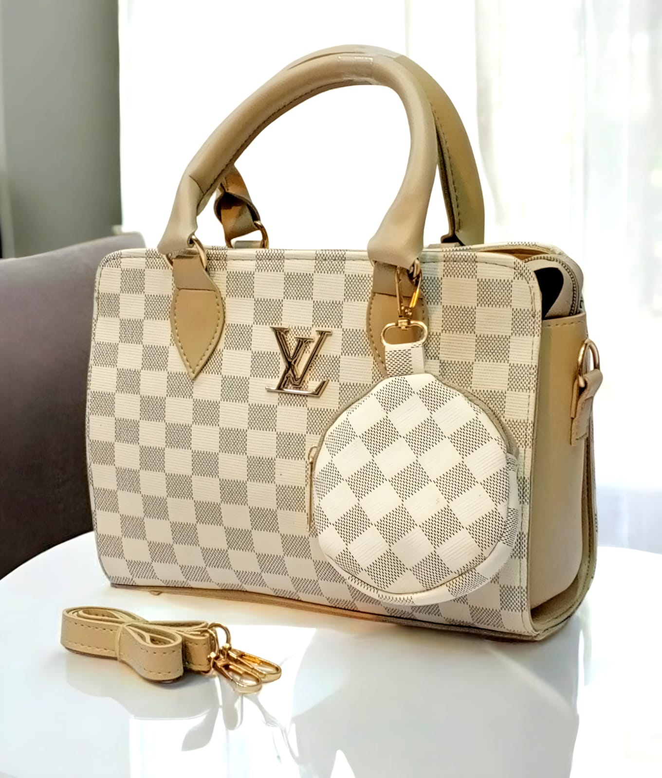 LV