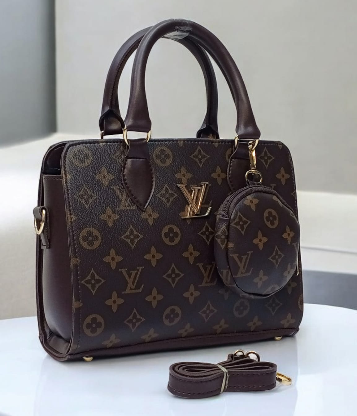 LV