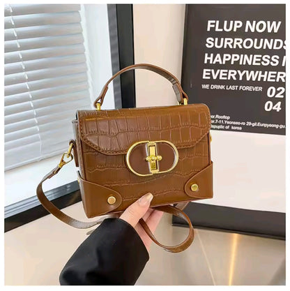 QIN Crossbody