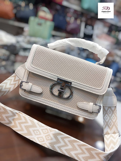 CrossBody Premium