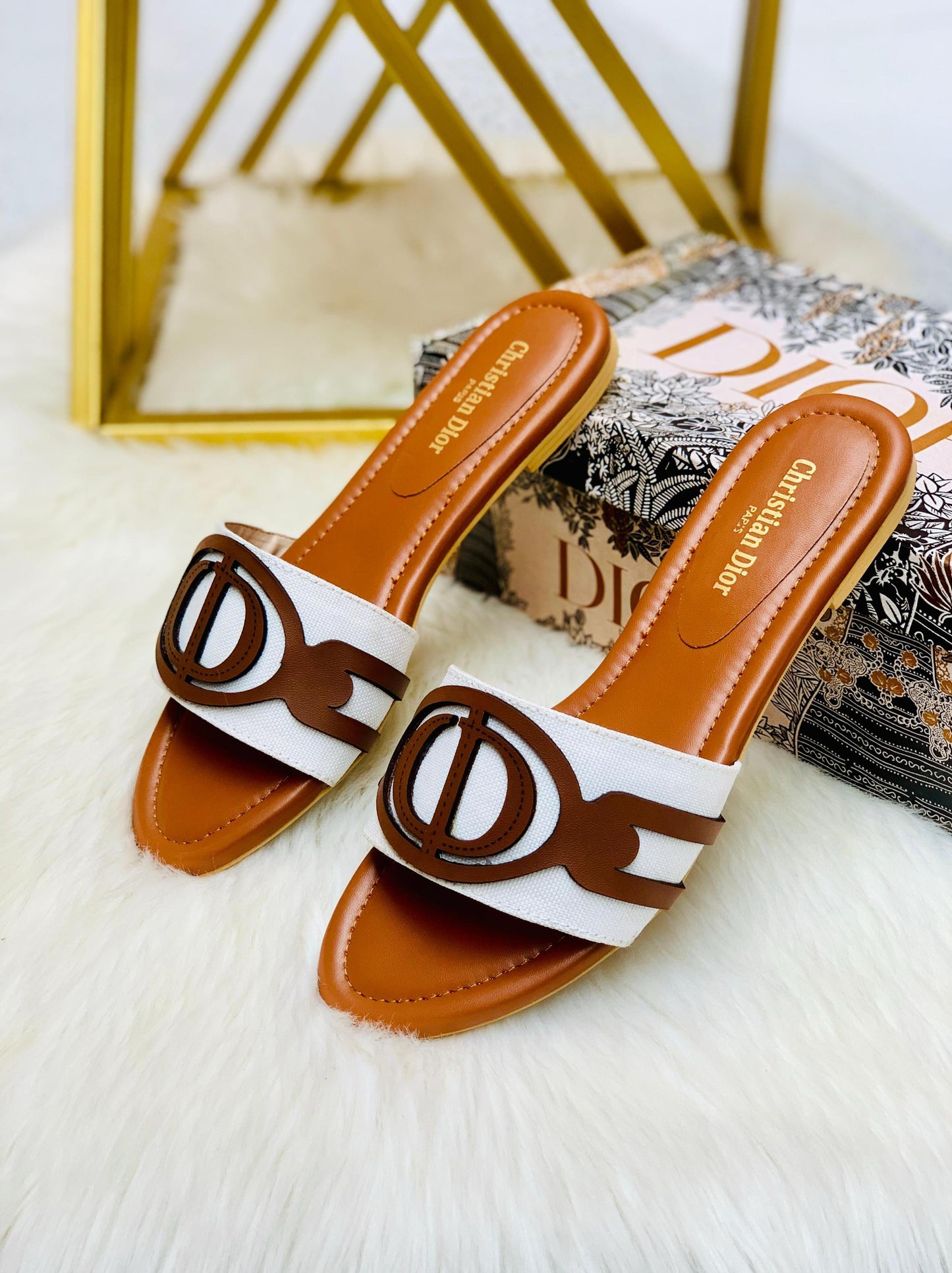 CD Slipper