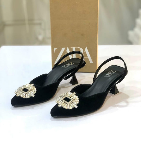 Zaara Heels