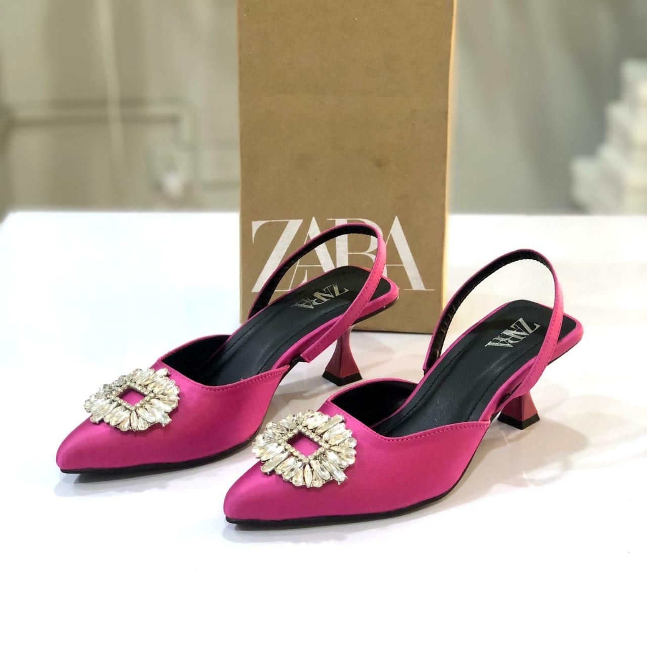 Zaara Heels