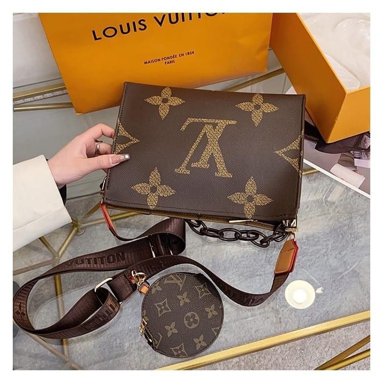 LOUIIS VUITTON