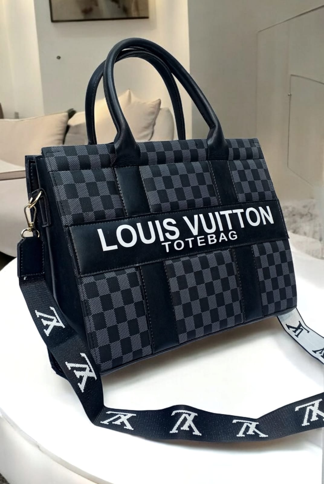 LV
