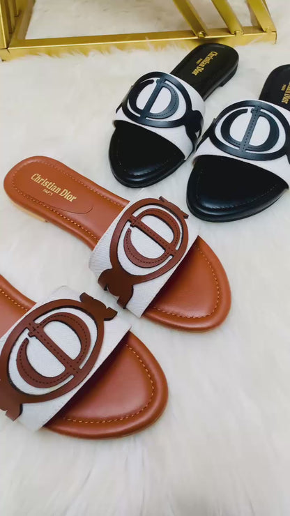CD Slipper